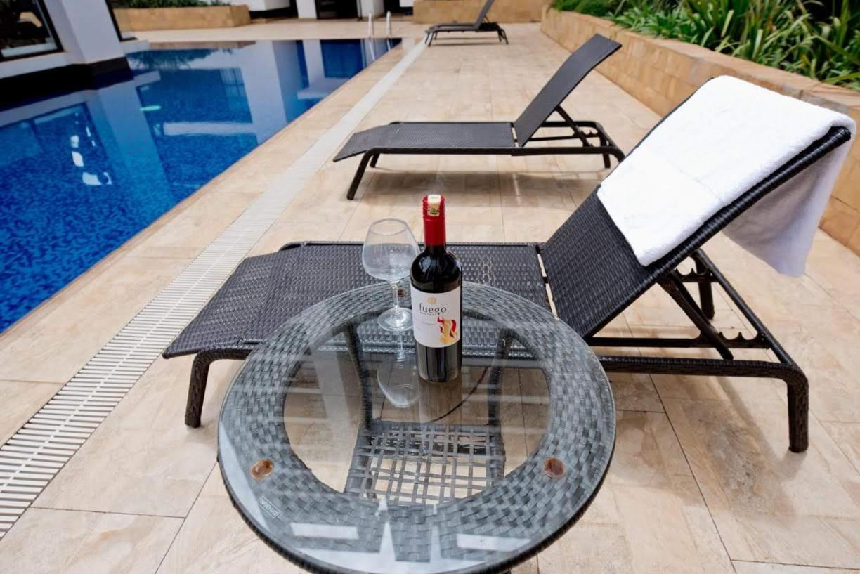 Astoria Apartments Nairobi Bagian luar foto
